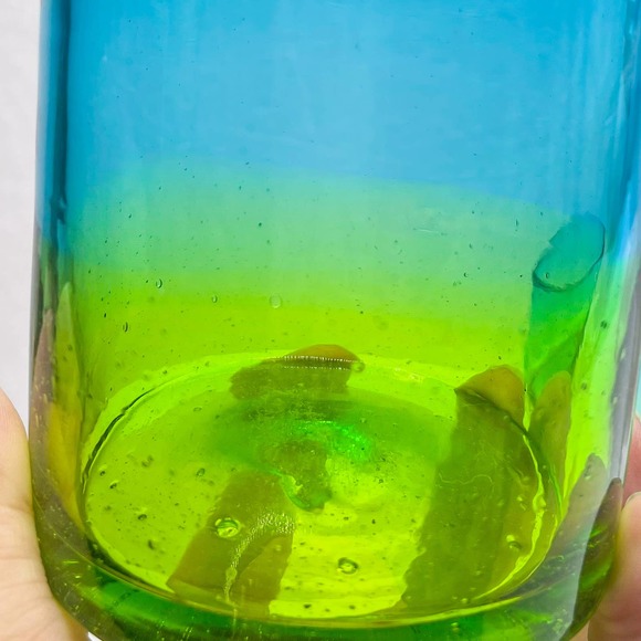 RECYCLED MARGARITA GLASS GREEN & BLUE - Picture 4 of 6